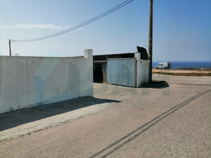 Armazém para Venda em Peniche Foto 1