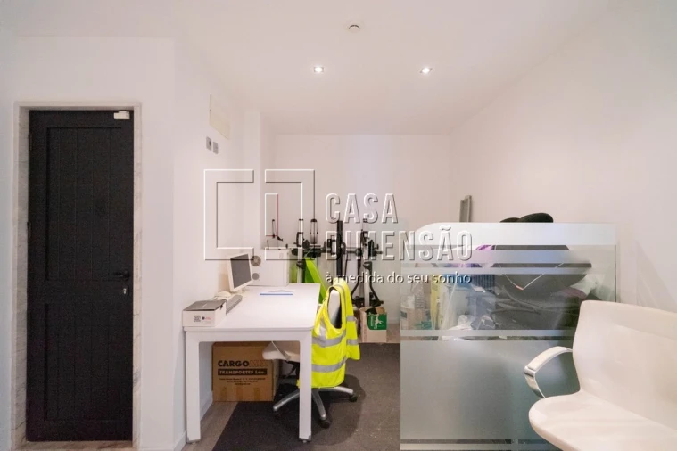 Loja para Venda em Venteira Foto 30