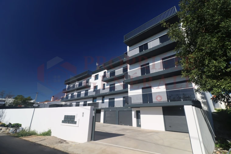 Apartamento T4 para Venda em São Brás de Alportel Foto 37