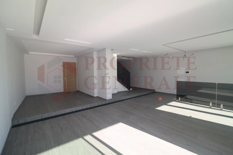 Apartamento T4 para Venda em São Brás de Alportel Foto 13