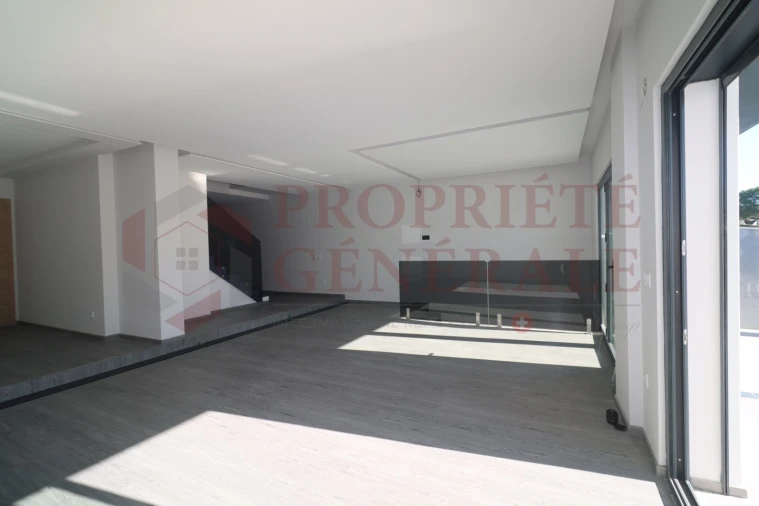 Apartamento T4 para Venda em São Brás de Alportel Foto 12