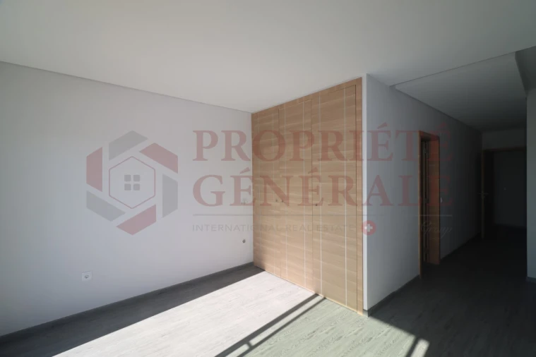 Apartamento T4 para Venda em São Brás de Alportel Foto 33