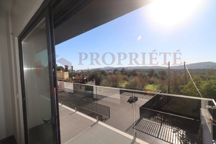 Apartamento T4 para Venda em São Brás de Alportel Foto 4