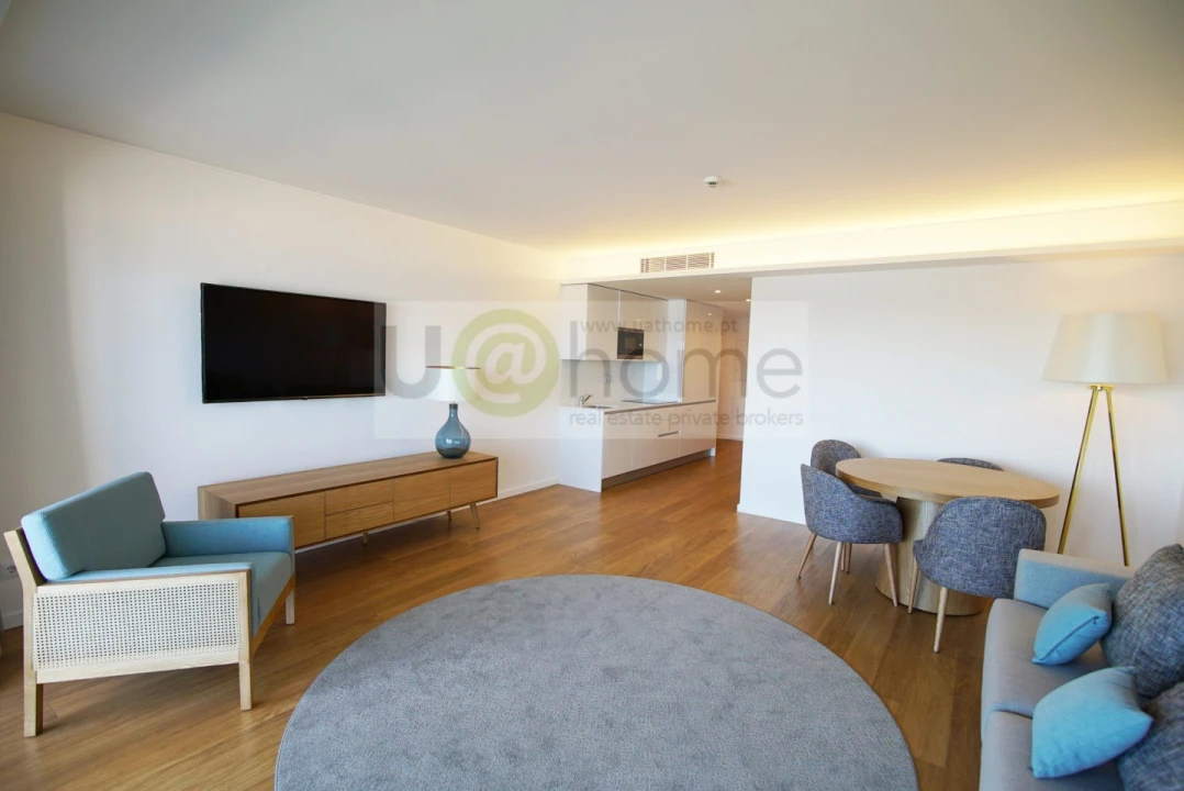 Apartamento T1 para Venda em Sesimbra (Santiago) Foto 9