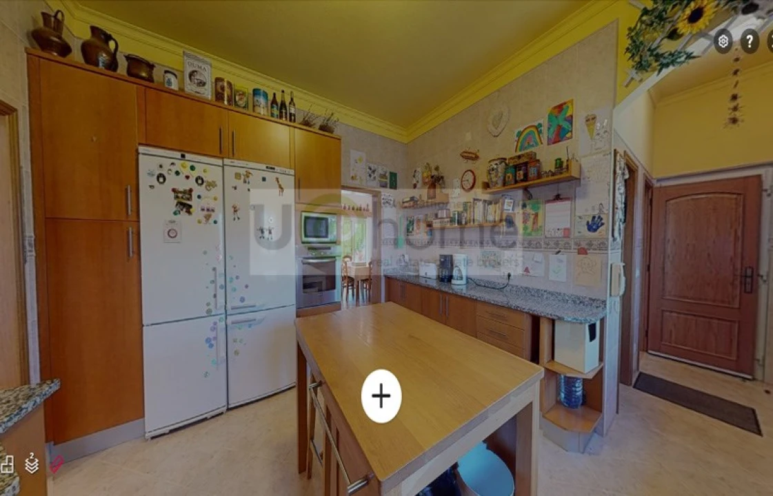 Quinta T4 para Venda em Santa Barbara de Nexe Foto 15