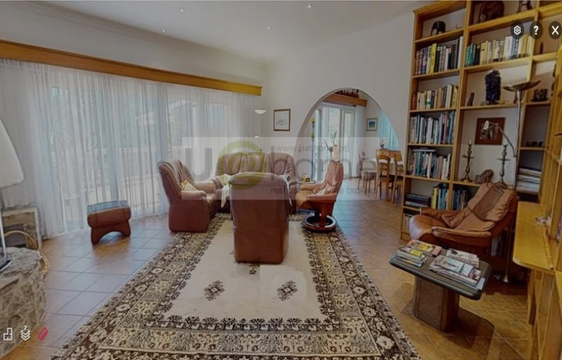 Quinta T4 para Venda em Santa Barbara de Nexe Foto 10