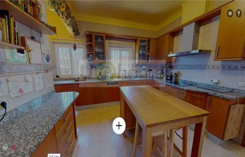 Quinta T4 para Venda em Santa Barbara de Nexe Foto 17