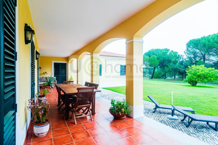 Quinta T4 para Venda em Santo Estêvão Foto 14