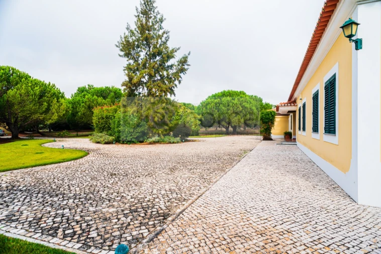 Quinta T4 para Venda em Santo Estêvão Foto 31