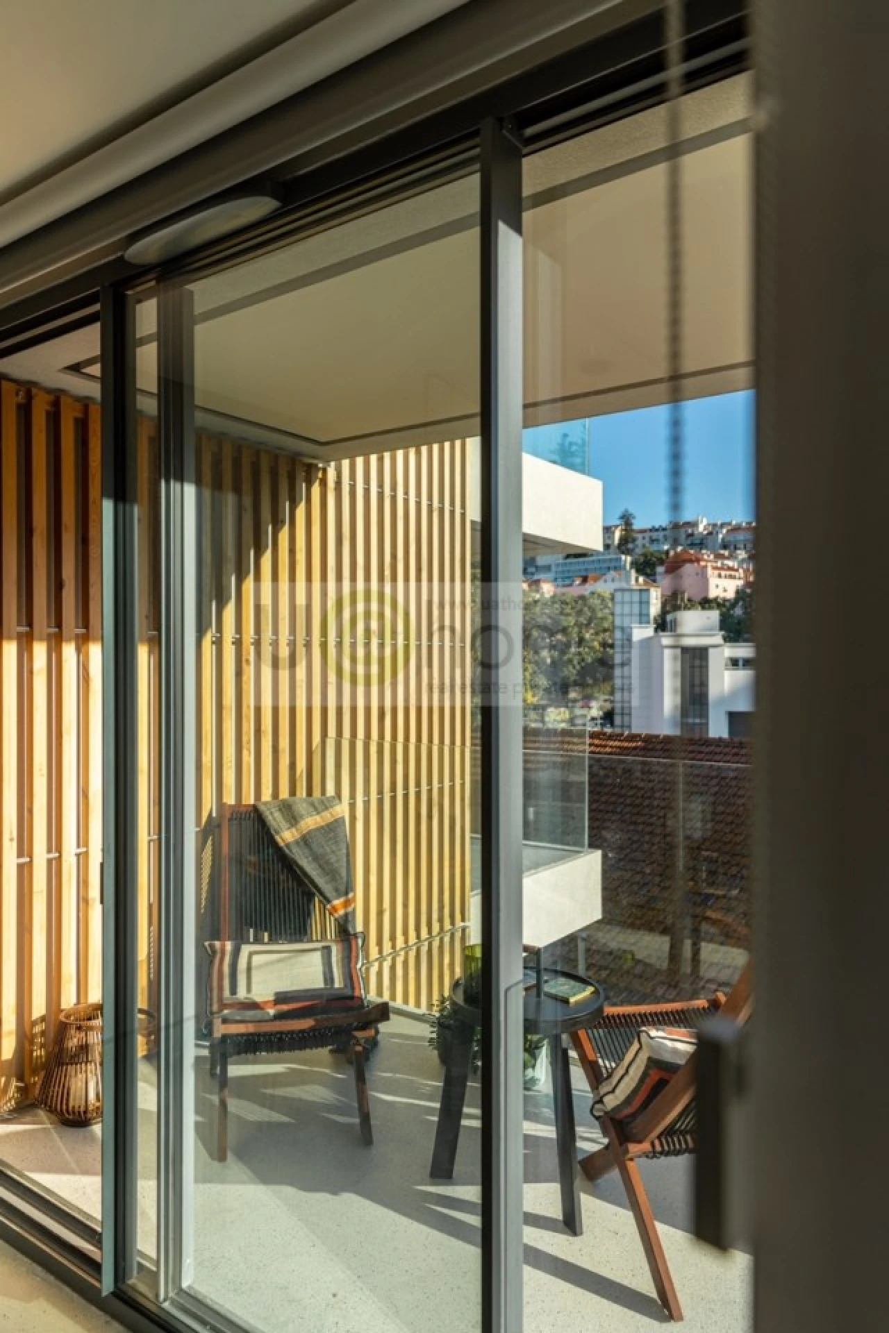 Apartamento T1 para Venda em Santo António Foto 26