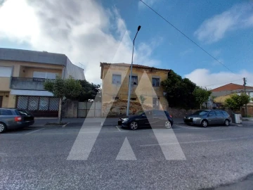 Moradia T3 para Venda em Albergaria-A-Velha e Valmaior