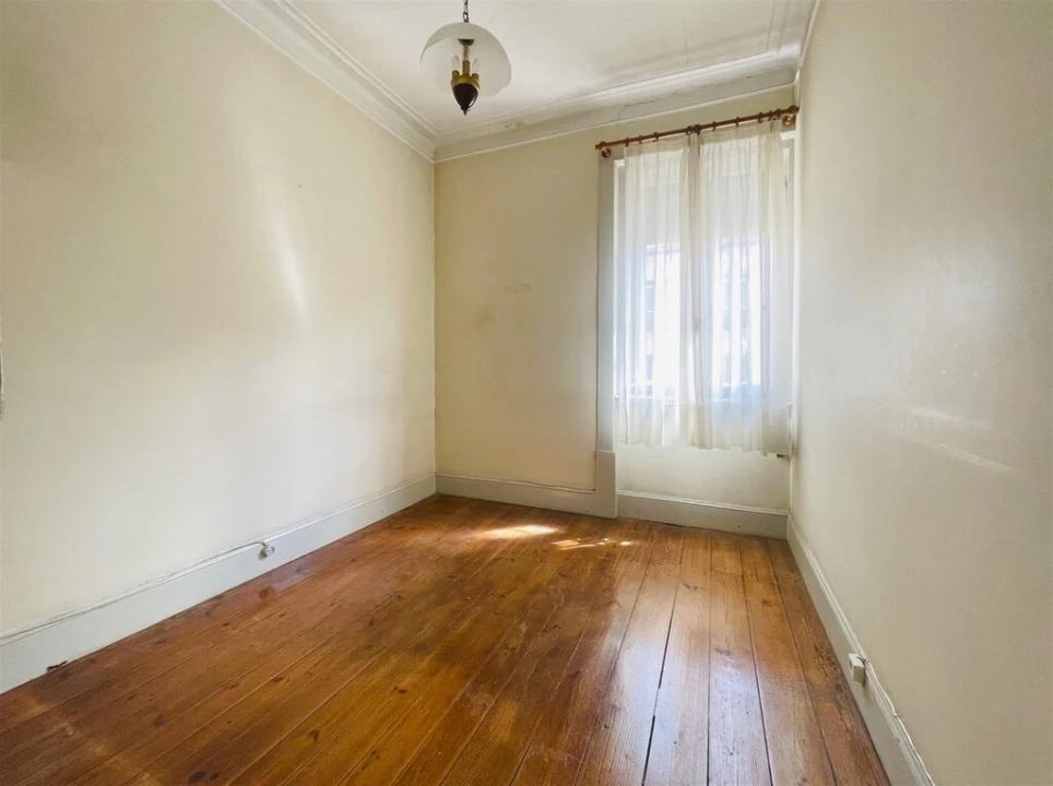 Moradia para Venda em Santo Antonio dos Olivais Foto 13