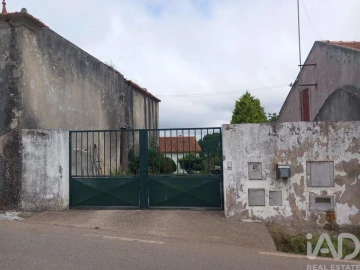 Moradia T3 para Venda em Coz, Alpedriz e Montes