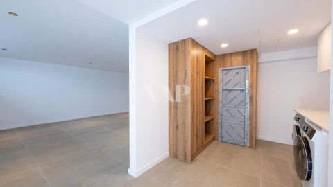 Moradia T4 para Venda em Quarteira