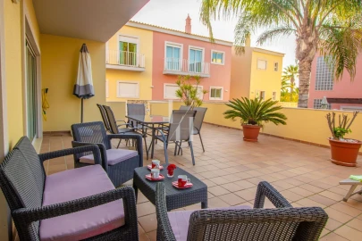 Apartamento T1 para Arrendamento férias em Quarteira