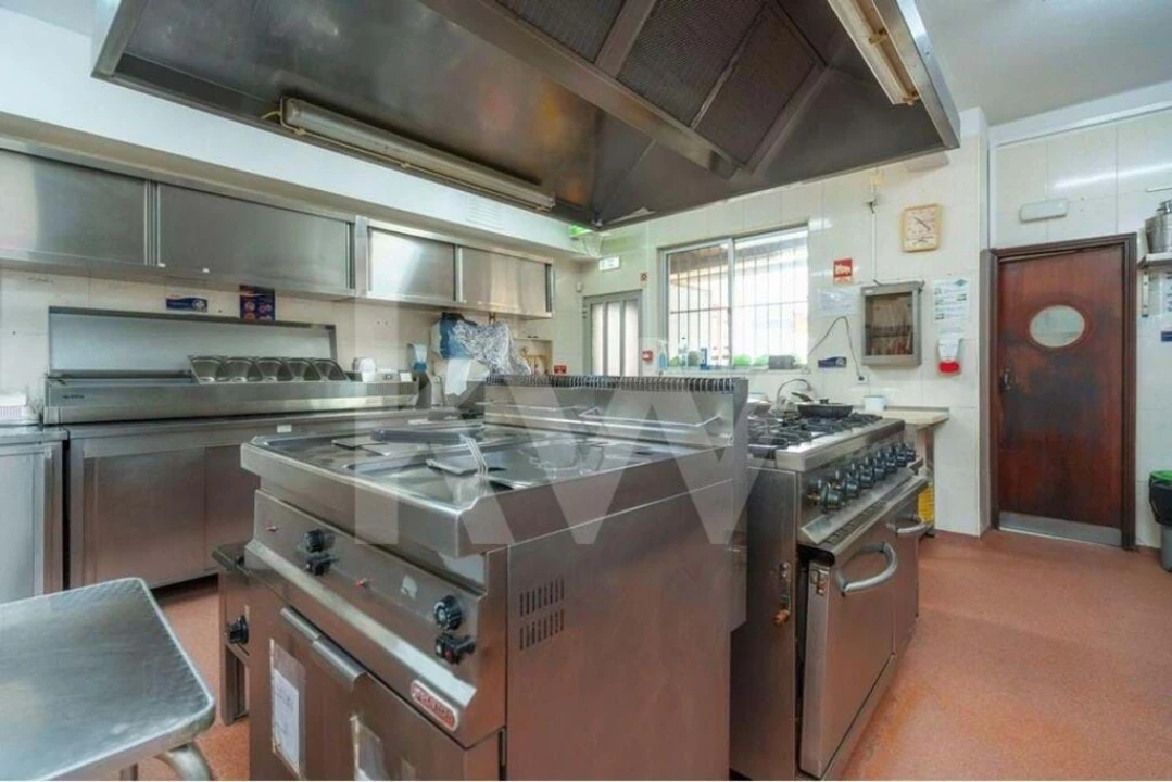 Negócio para Venda em Vila Real de Santo Antonio Foto 22