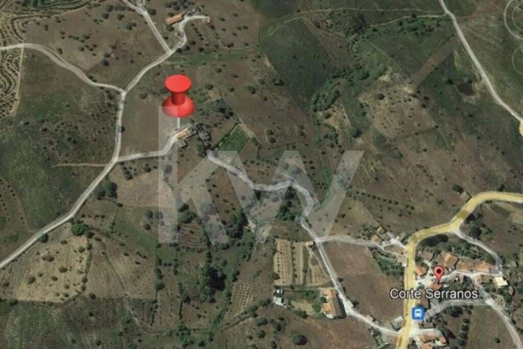 Moradia T1 para Venda em Martim Longo Foto 29