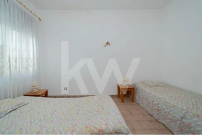 Moradia T5 para Venda em Vila Real de Santo Antonio
