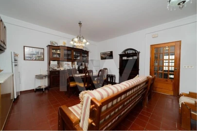 Moradia T5 para Venda em Vila Real de Santo Antonio