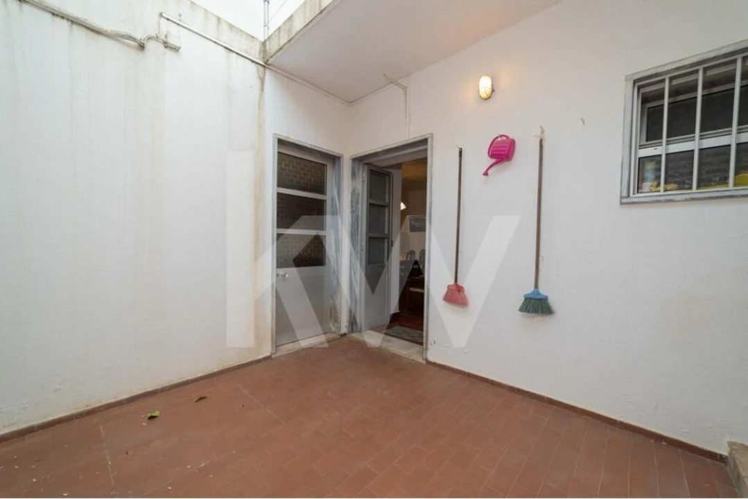 Moradia T5 para Venda em Vila Real de Santo Antonio Foto 37