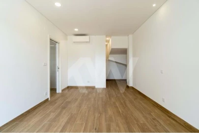 Moradia T3 para Venda em Mexilhoeira Grande
