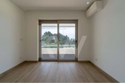 Moradia T3 para Venda em Mexilhoeira Grande