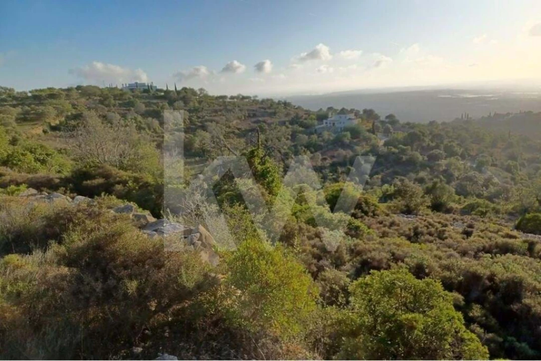 Terreno para Venda em Santa Barbara de Nexe Foto 3