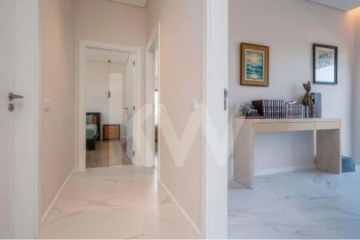 Moradia T3 para Venda em Loule (São Clemente)