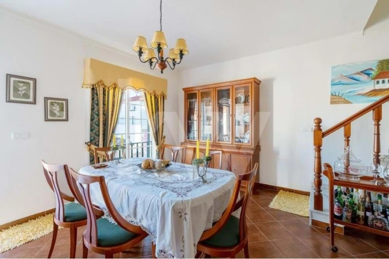 Moradia T3 para Venda em Azinhal Foto 2