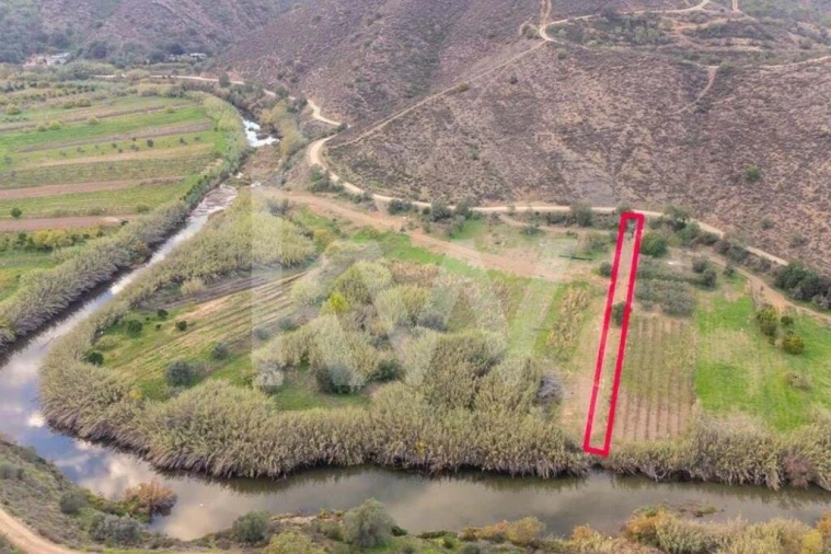 Terreno para Venda em Odeleite Foto 4
