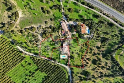 Moradia T3 para Venda em Quelfes