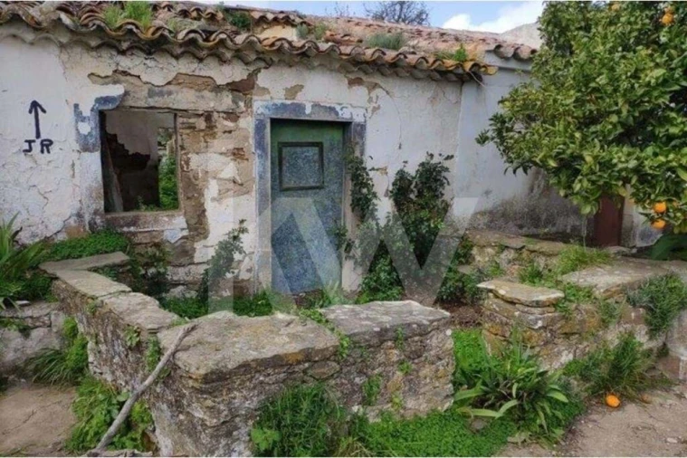 Quinta T2 para Venda em Salir Foto 4