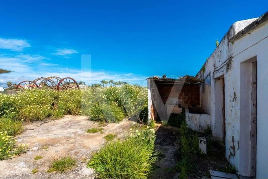 Moradia T6 para Venda em Faro (Sé e São Pedro) Foto 36
