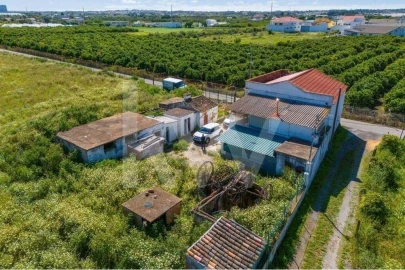 Moradia T6 para Venda em Faro (Sé e São Pedro)