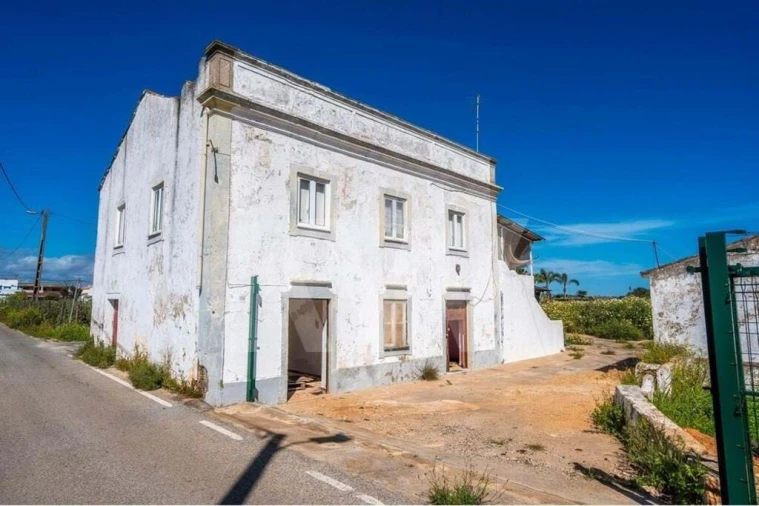 Moradia T6 para Venda em Faro (Sé e São Pedro) Foto 39