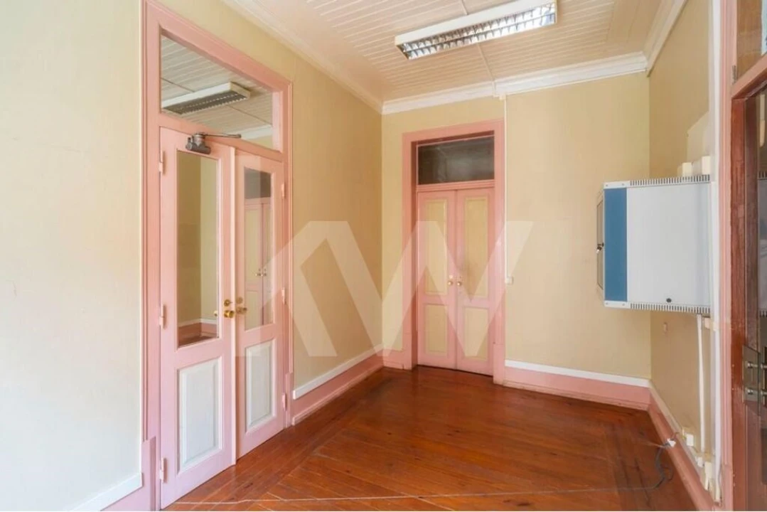 Armazém para Venda em Além da Ribeira e Pedreira Foto 65