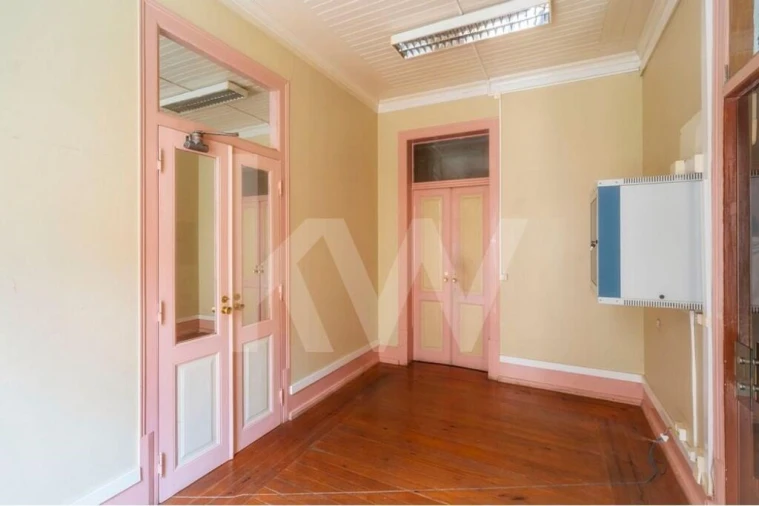 Armazém para Venda em Além da Ribeira e Pedreira Foto 65