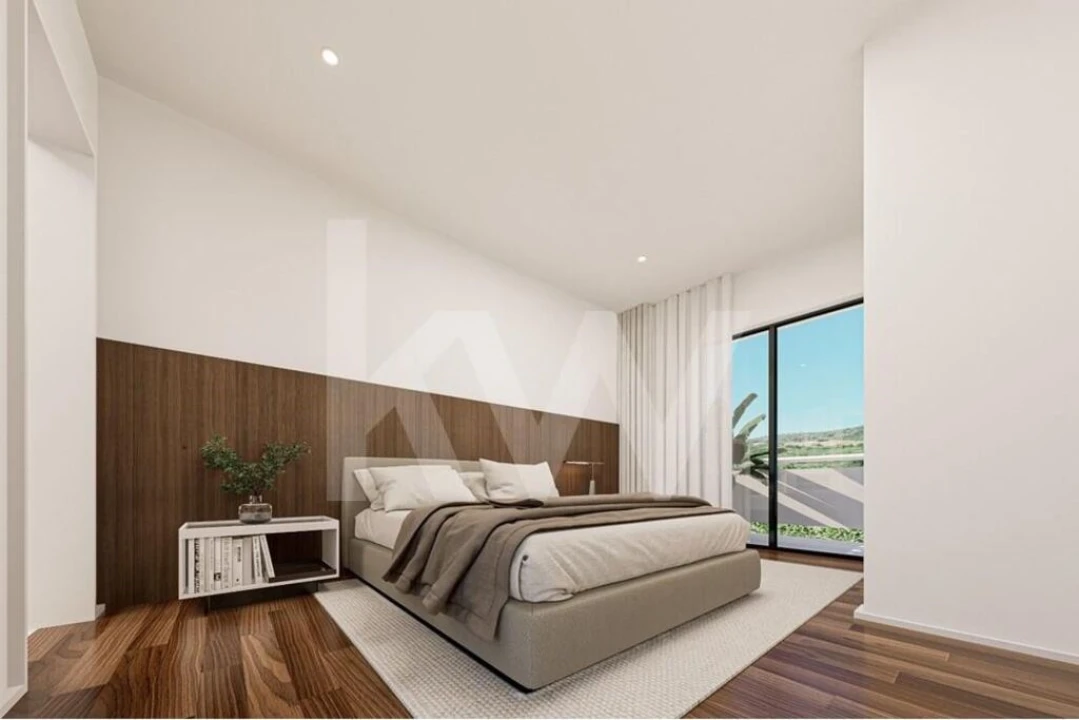 Moradia T5 para Venda em Santa Barbara de Nexe Foto 21