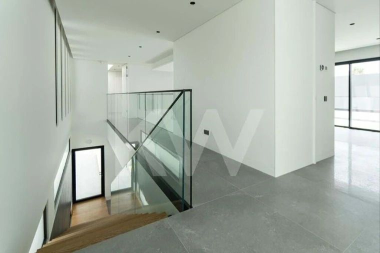 Moradia T4 para Venda em Quarteira Foto 20