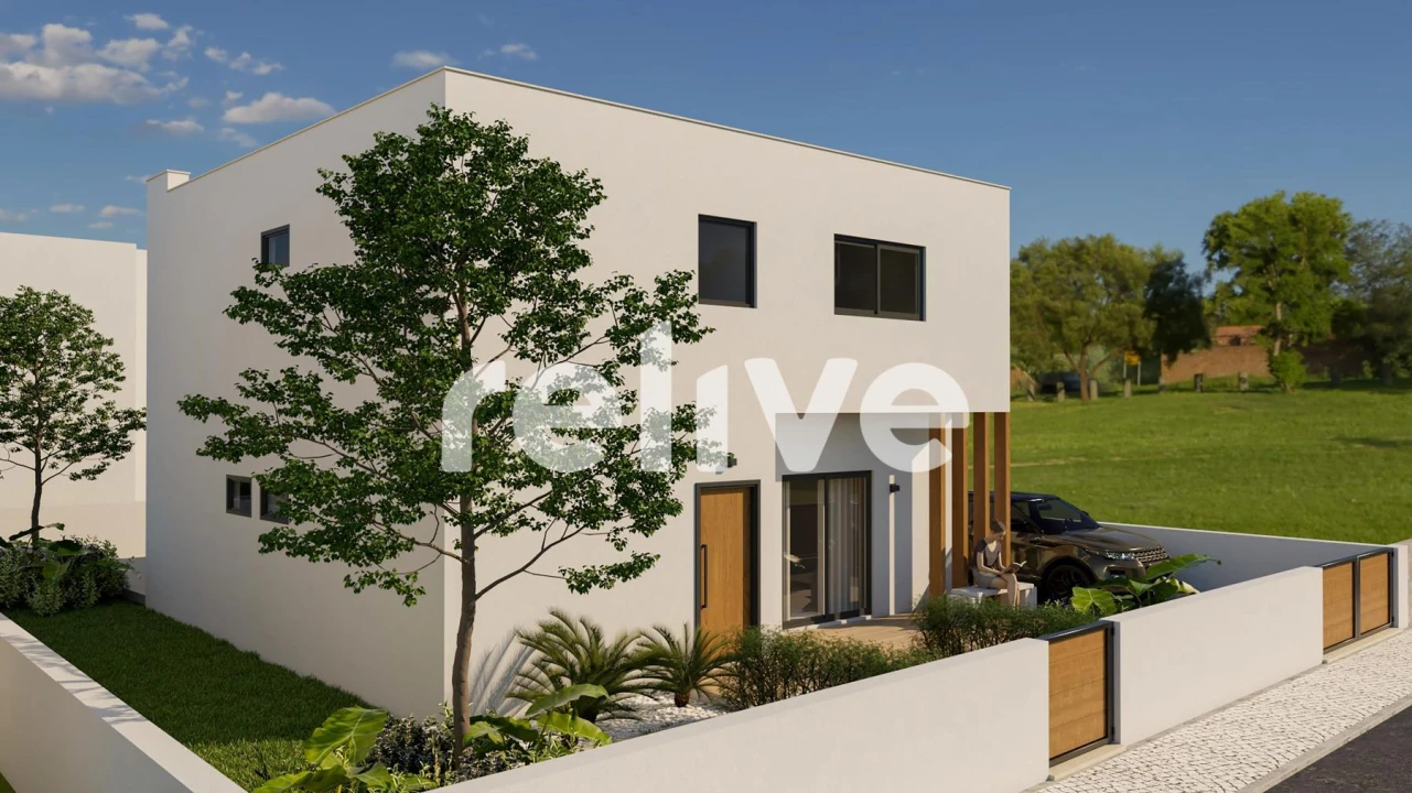 Moradia T4 para Venda em Charneca de Caparica e Sobreda Foto 1