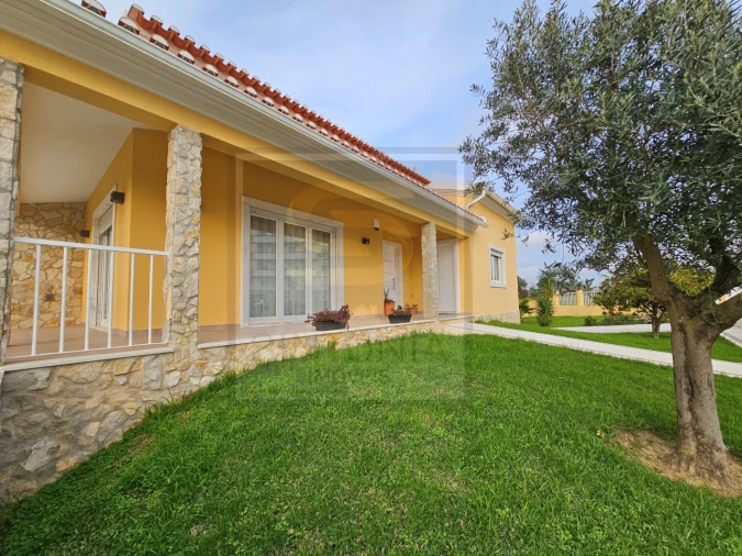 Moradia T3 para Venda em Mafra Foto 26