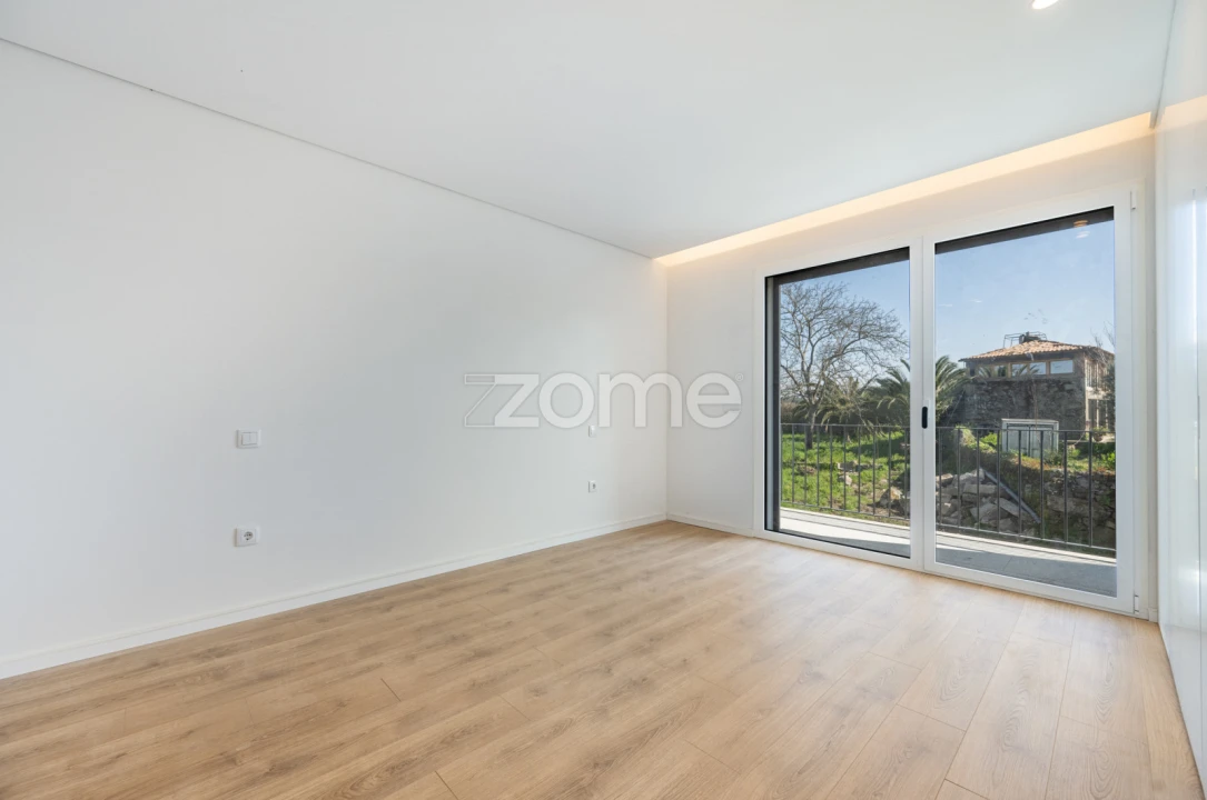 Moradia T3 para Venda em Merelim (São Paio), Panoias e Parada de Tibães Foto 8