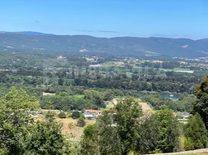 Terreno para Venda em Gondarem Foto 10