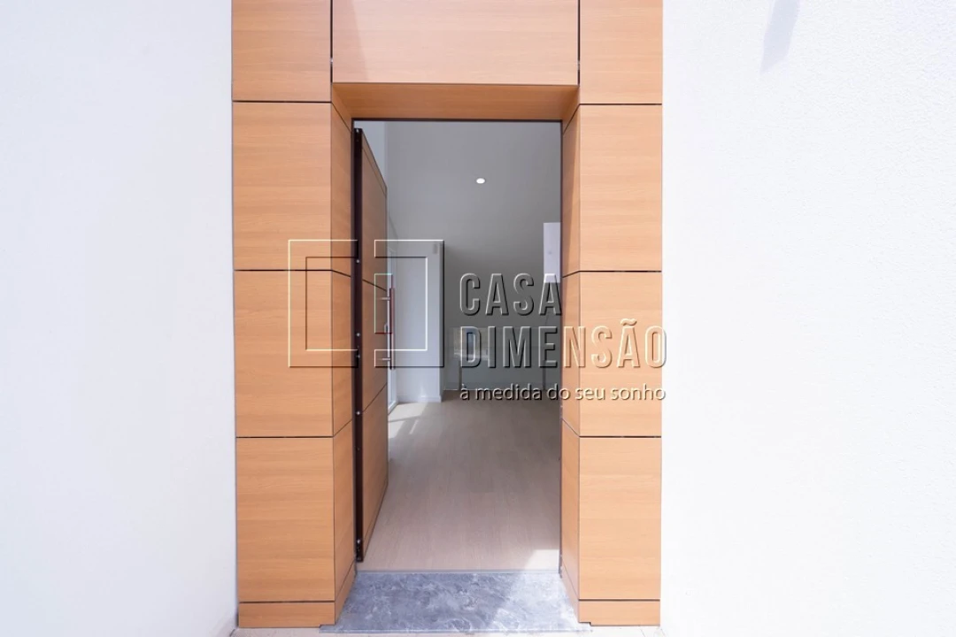 Moradia T4 para Venda em Laranjeiro e Feijó Foto 53