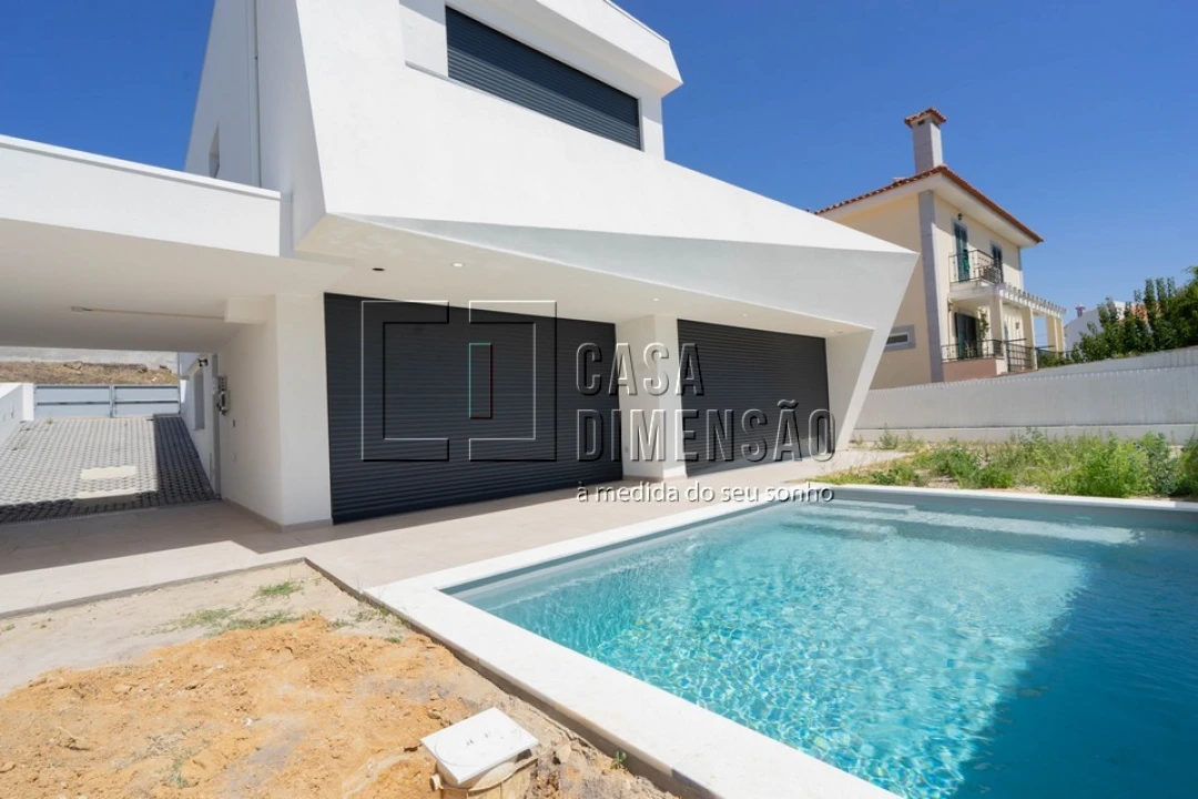 Moradia T4 para Venda em Laranjeiro e Feijó Foto 64