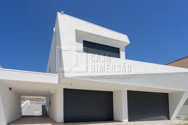 Moradia T4 para Venda em Laranjeiro e Feijó Foto 65