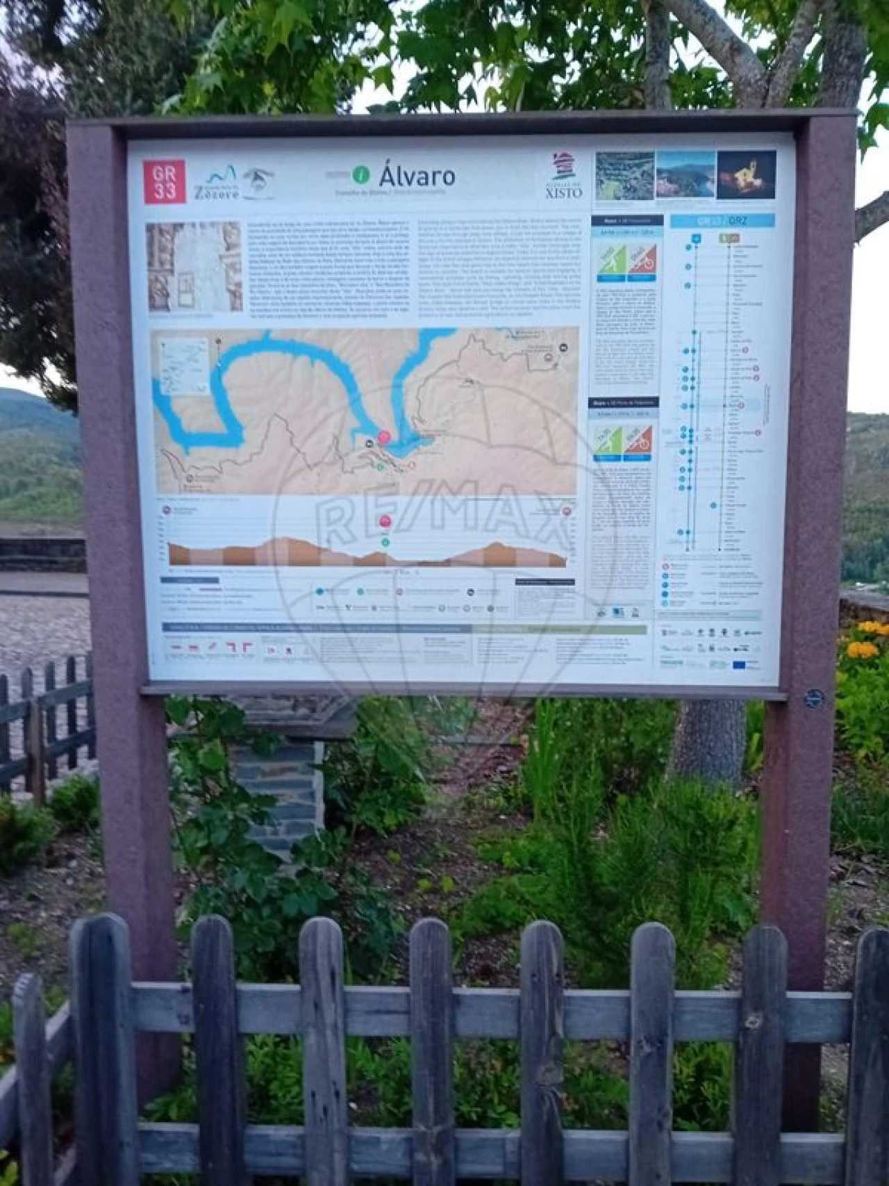 Moradia T1 para Venda em Alvaro Foto 31