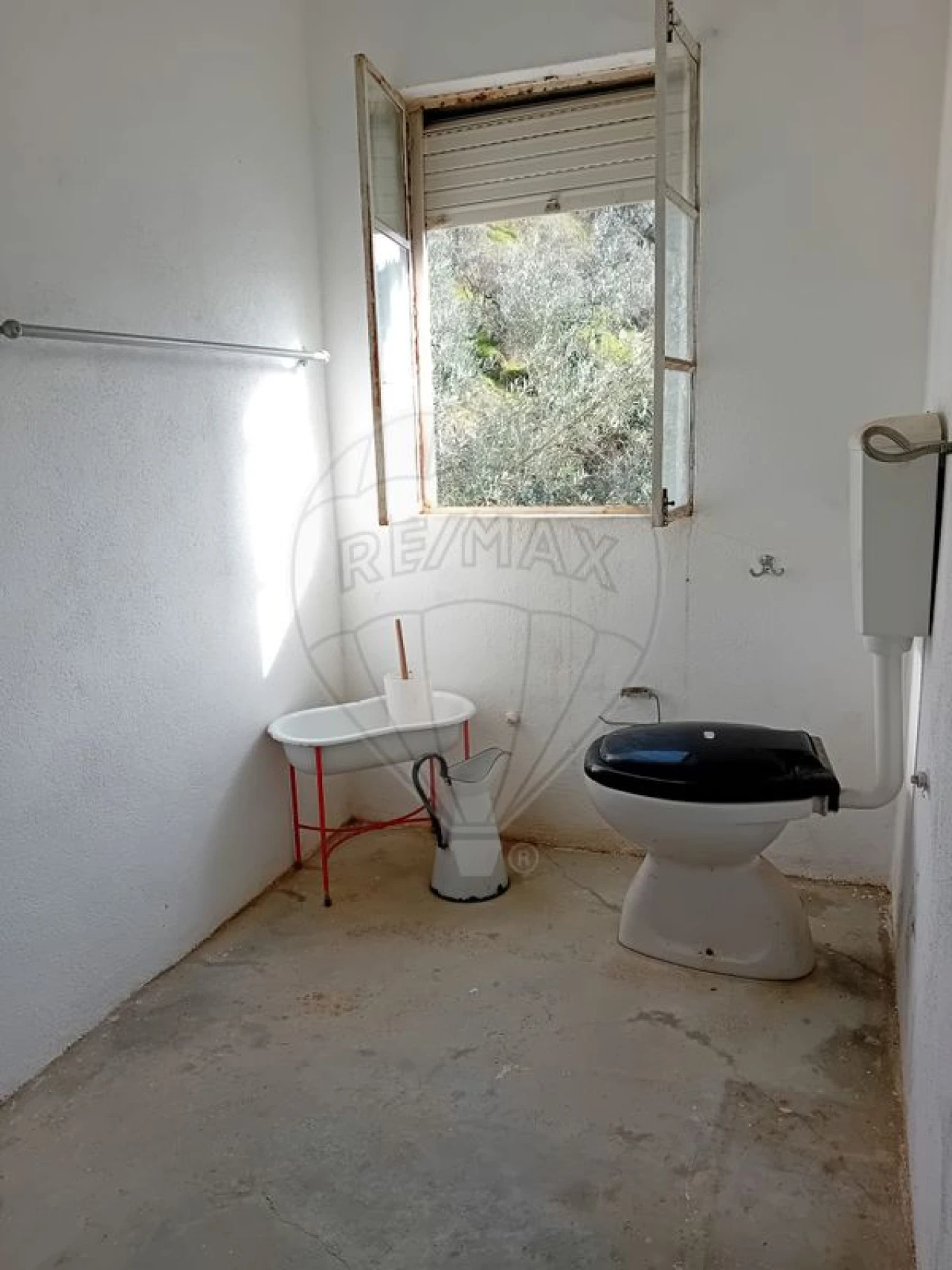 Moradia T1 para Venda em Alvaro Foto 13