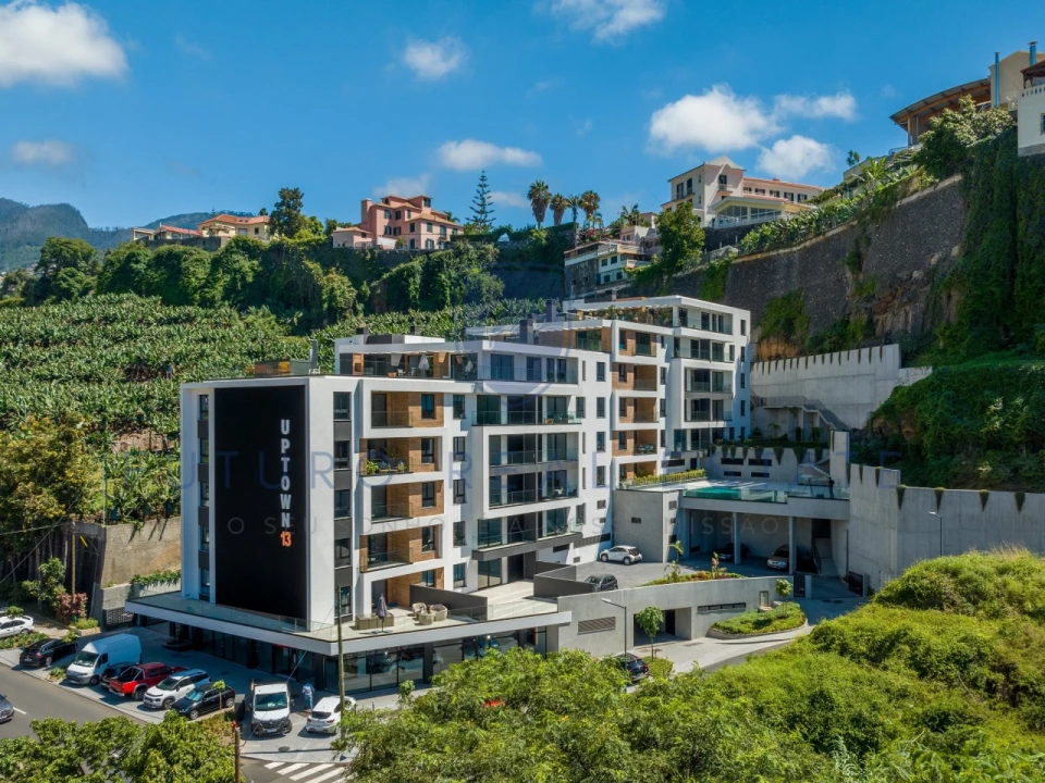 Apartamento T5 para Venda em Funchal (São Pedro) Foto 42
