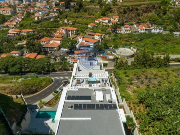 Apartamento T5 para Venda em Funchal (São Pedro)